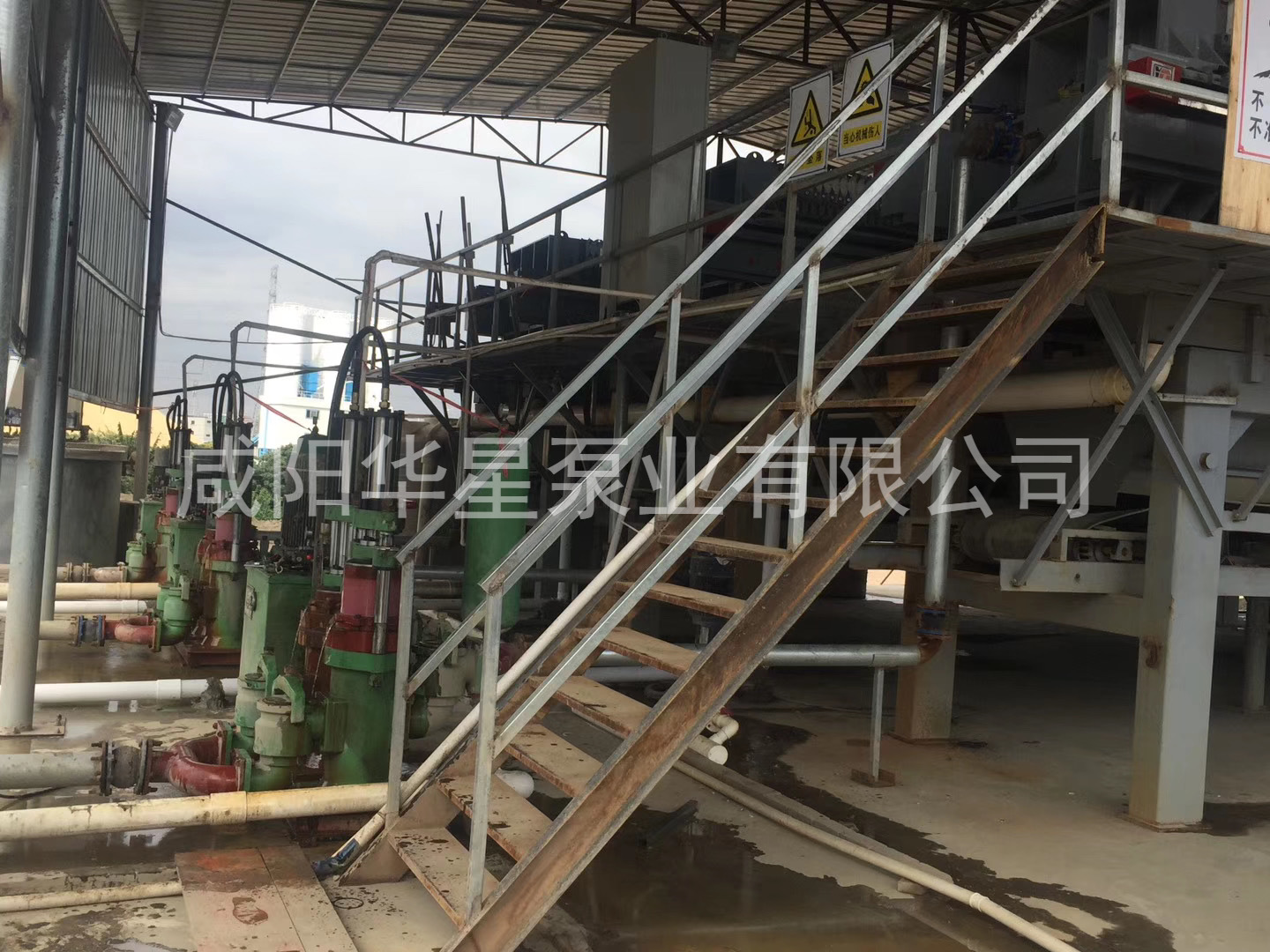 壓濾機(jī)入料泵結(jié)構(gòu)簡(jiǎn)單、易維修、結(jié)構(gòu)設(shè)計(jì)